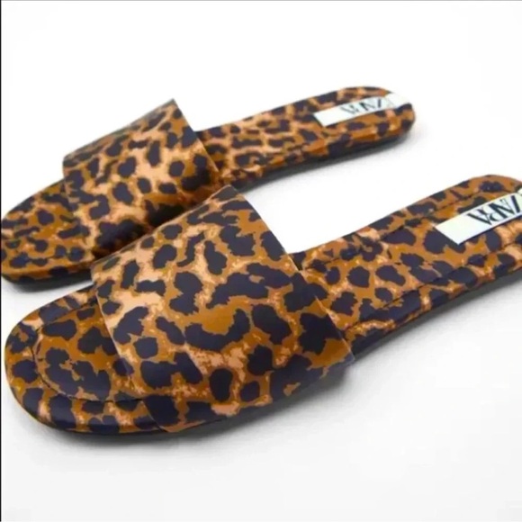 ZARA LEOPARD Satin Animal PRINT FLAT SANDALS NWT - Picture 1 of 3